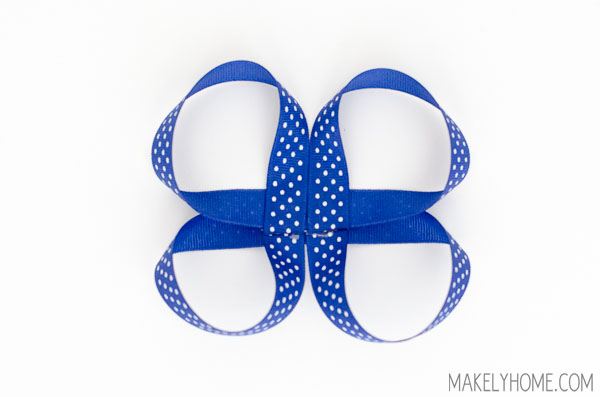 How to Make Stacked Hair Bows via MakelyHome.com