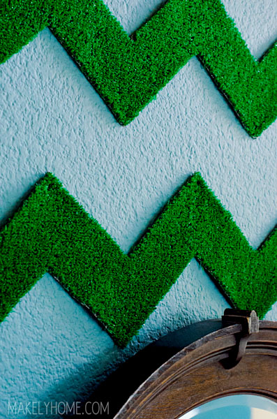 I M Bringing Astroturf Back An Artificial Grass Feature Wall - How To Make A Fake Grass Wall