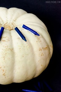 DIY melted crayon pumpkin for Teal Pumpkin Project